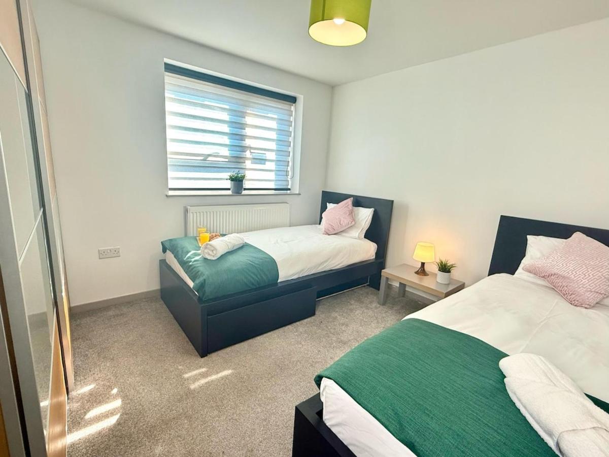 Horizon House, Stunning 2-Bedroom Flat 1, Parking, Netflix, Oxford Exteriér fotografie